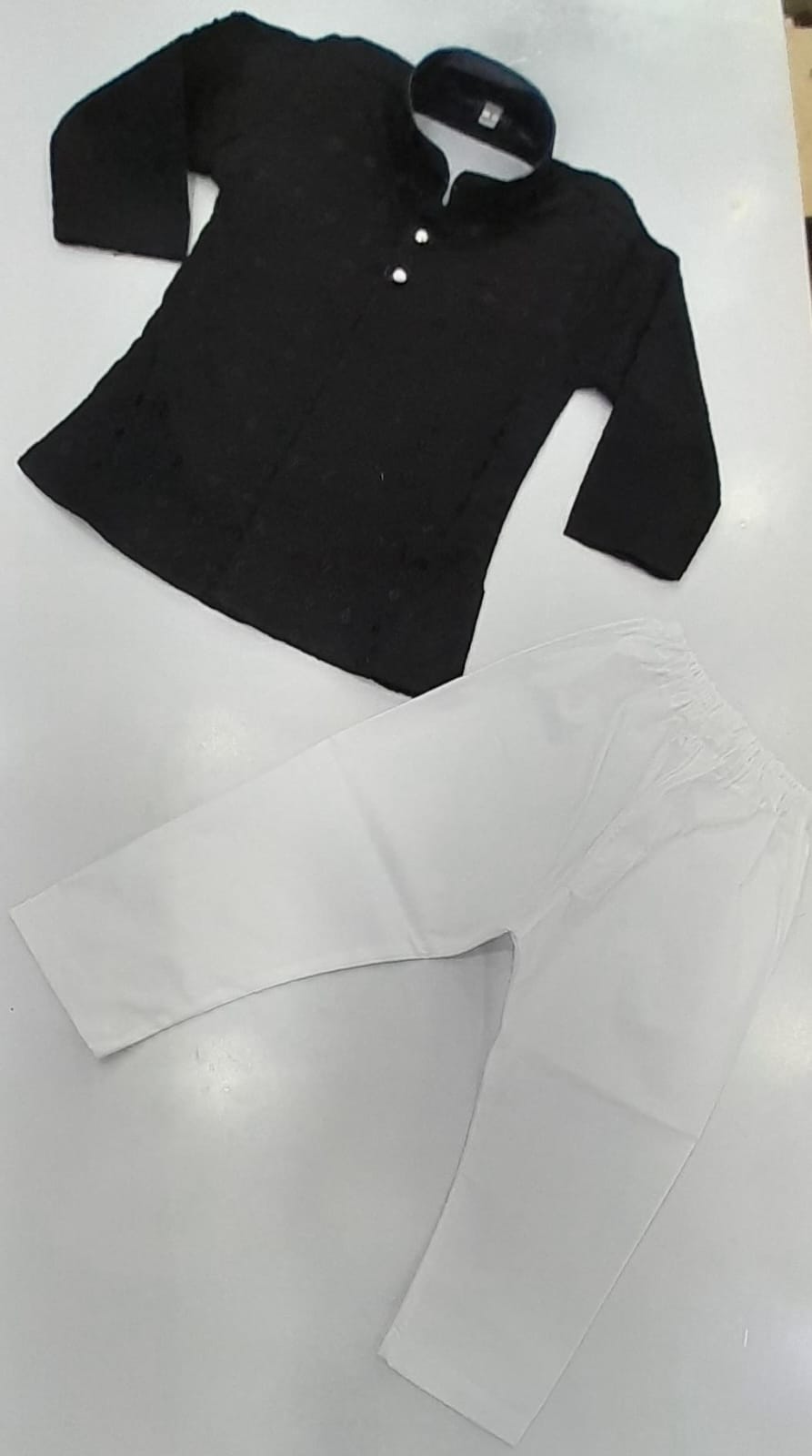 Boys Black Plain Kurta & White Pyjama Set