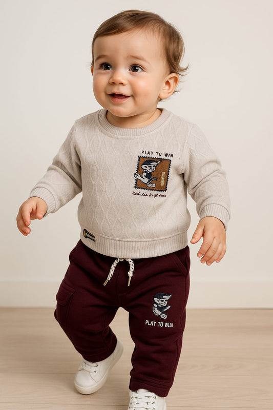 Play To Win – Knitted t-shirt & Jogger Set